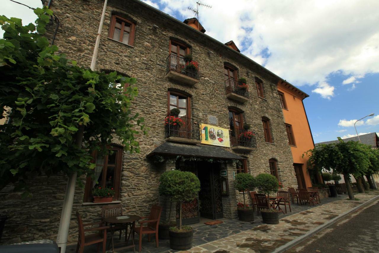 Hotel Poldo La Guingueta D'Aneu 외부 사진